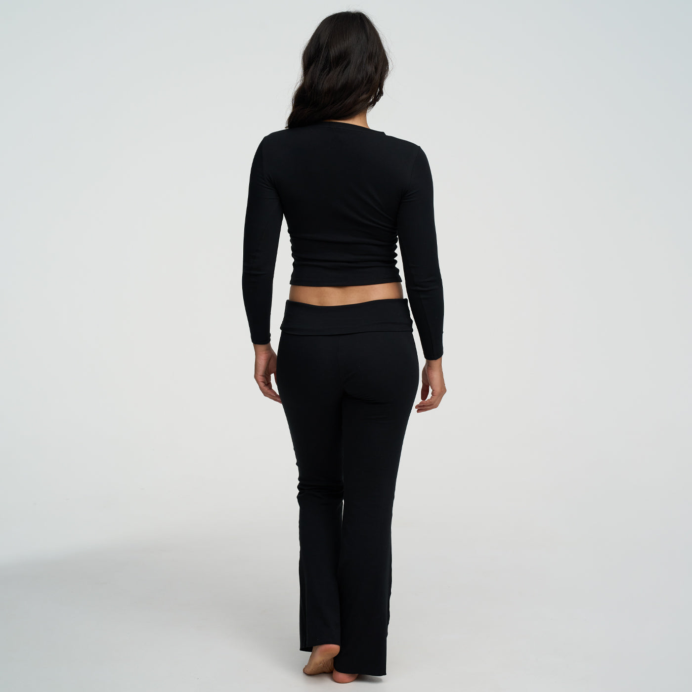 <div>Das Model ist 1,72m groß</div><span></span><div>und trägt Größe S</div>