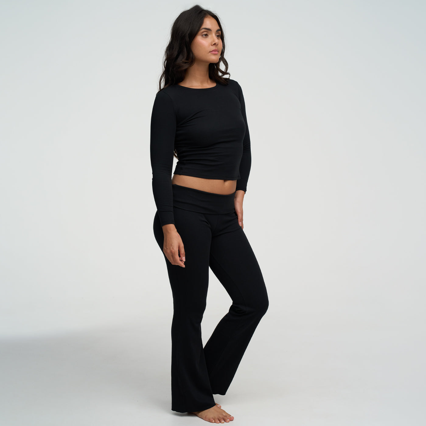 <div>Das Model ist 1,72m groß</div><span></span><div>und trägt Größe S</div>